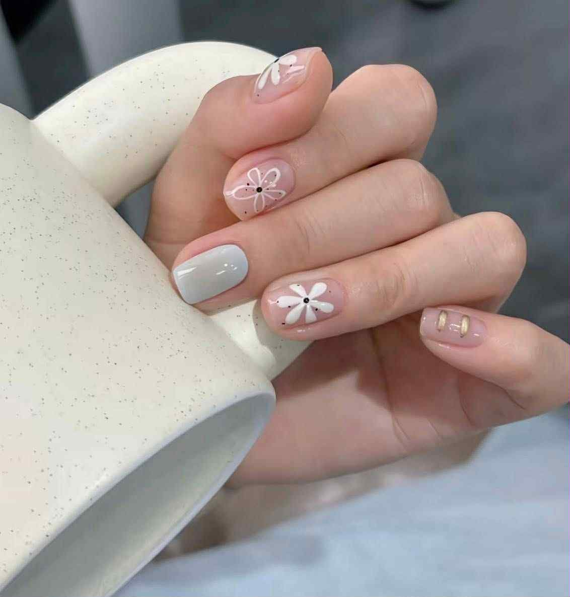 Lotus Nail Spa Interior